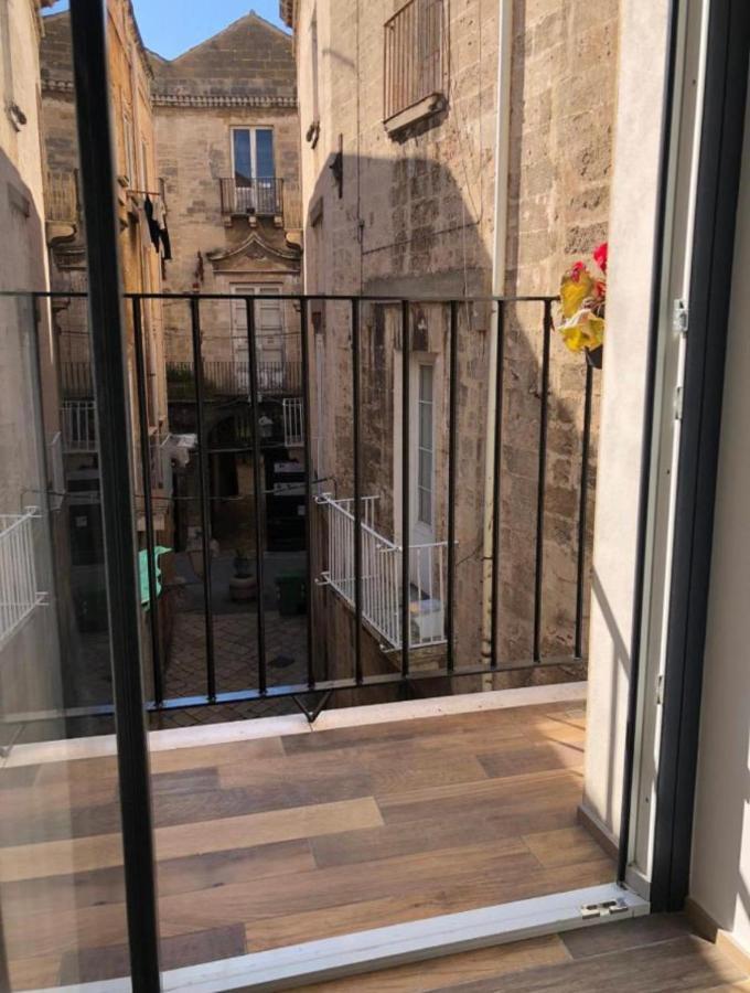 Gata Galleria Taranto Exterior photo